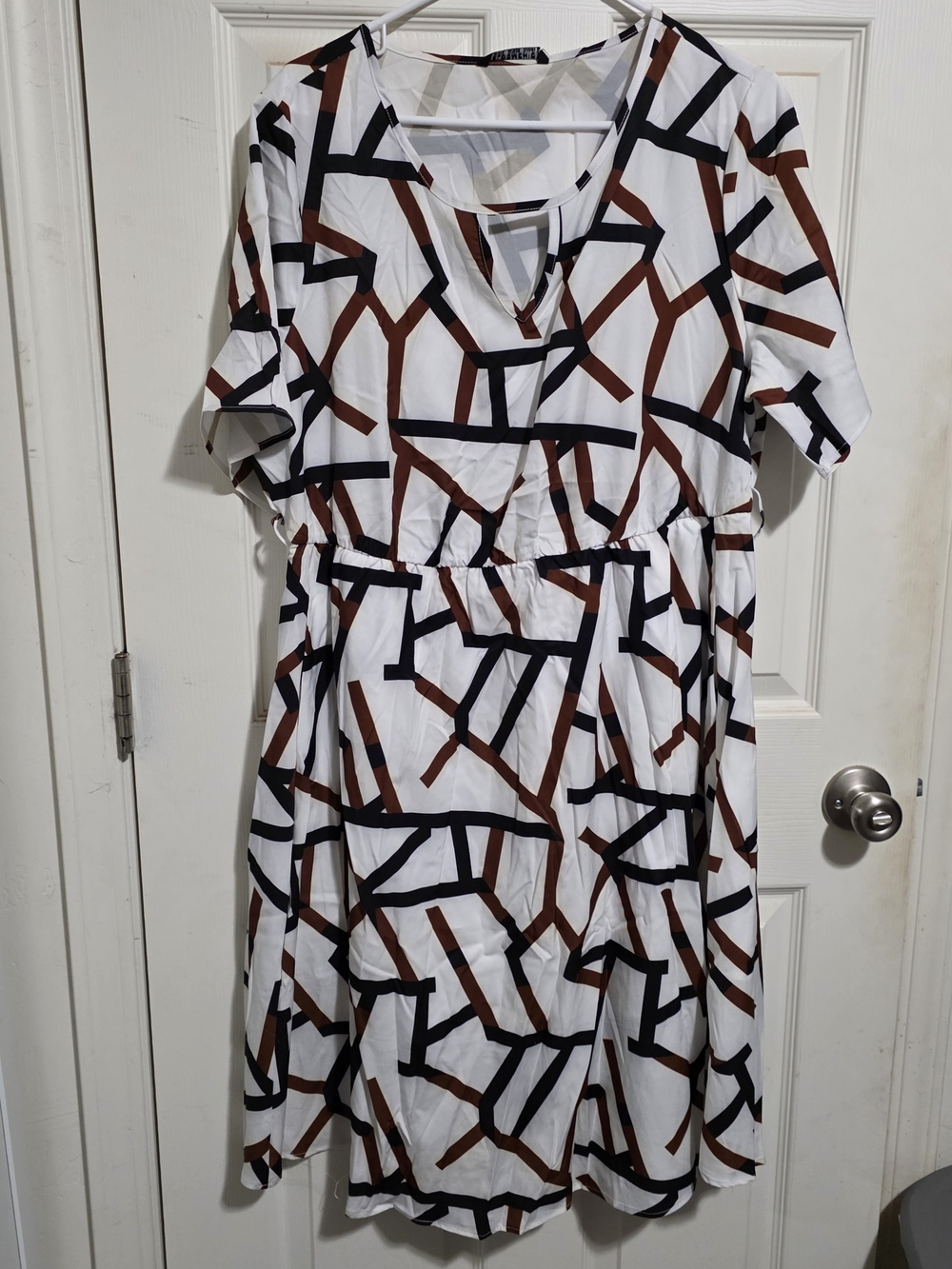 BloomChic White Short Sleeve Dress with Black & Brown Geometric Print